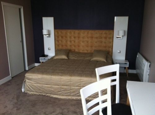 Logis La Marjolaine Hotel Moulay Bagian luar foto